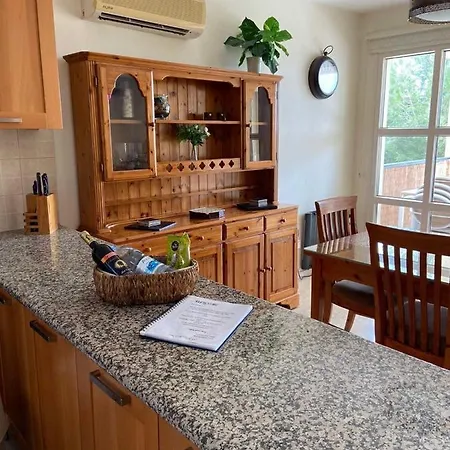 Villa Eirene וילה קוקליה